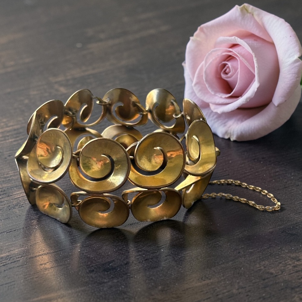 Vintage 1940’s US ZONE Germany Stamped Brass Heavy Swirl Bracelet